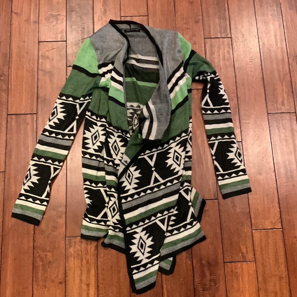 Comfy patterned cardigan